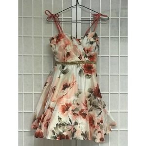 Trixxi Junior's Rose Pattern Short Dress